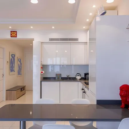 Palais Des Iles 2 By Halldis *