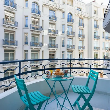 Palais Des Iles 2 By Halldis * Cannes