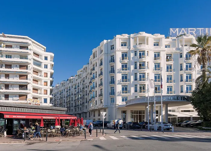 Palais Des Iles 2 By Halldis